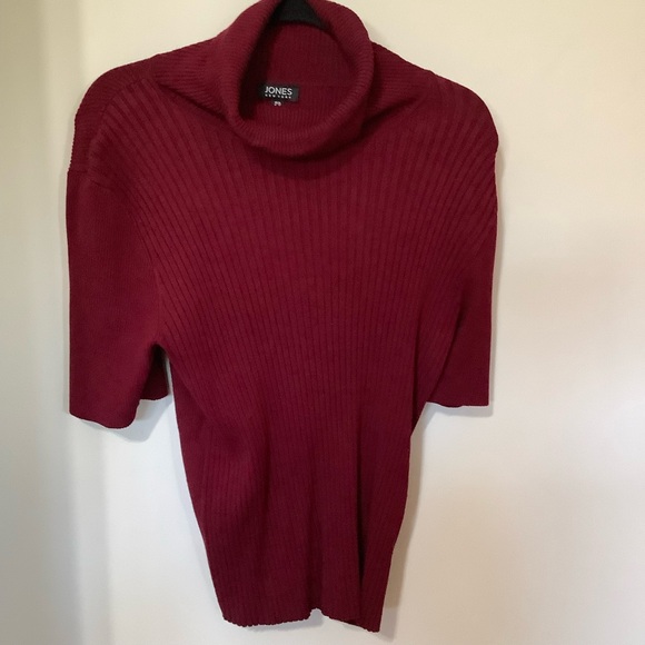 Jones New York Sweaters - JONES NEW YORK: Burgundy Knit Top (NWOT)